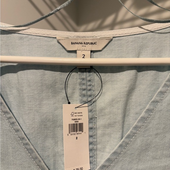 Banana Republic Sky Blue Puff Sleeve Top - Picture 2 of 3